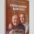 Lotta-Sofia Saahko : Papan kanssa kahvilla - pikkukuva 1