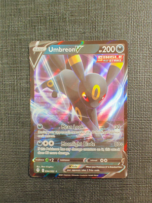 Umbreon V 94/203 Evolving Skies Ultra Rare