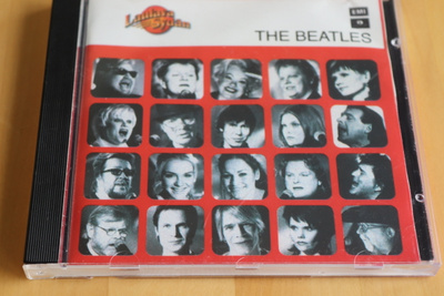 2CD Laulava sydän ( eri esittäjiä ) The Beatles