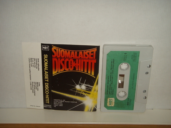 Suomalaiset Disco-Hitit C-kasetti *HIENO KUNTO