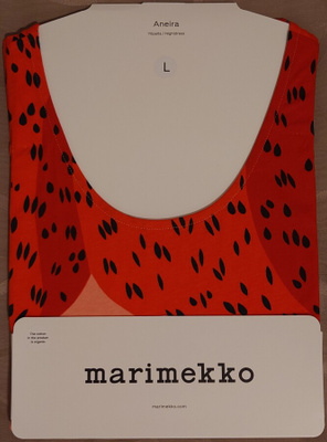 Marimekko - Aneira Mansikkavuoret hihaton yöpaita (Koko L)