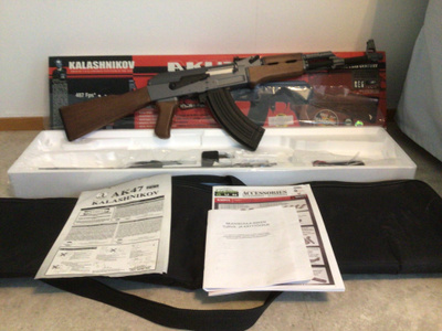 Cybergun AK47 sähkötoiminen muovikuula-ase