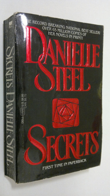 Danielle Steel : Secrets