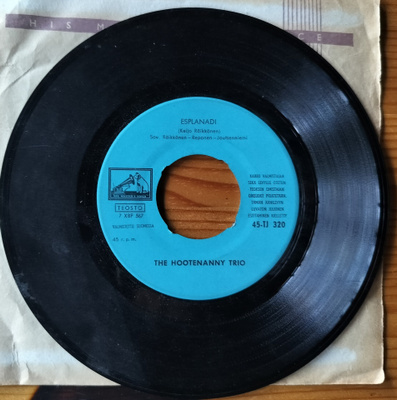 THE HOOTENANNY TRIO 7”:Esplanadi/Halitulijallaa, 45-TJ 320