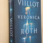 Veronica Roth : Viillot ( 1.p. 2017 ) - pikkukuva 1