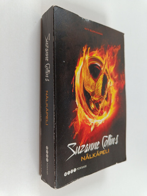 Suzanne Collins : Nälkäpeli