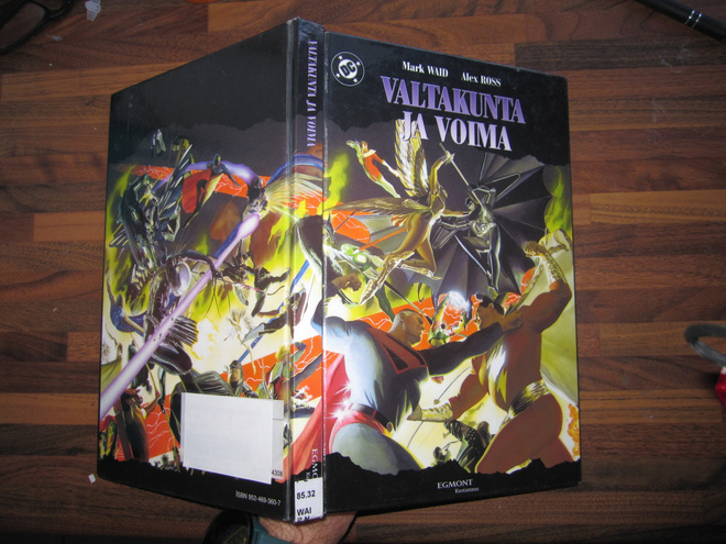 Mark Waid / Alex Ross: VALTAKUNTA JA VOIMA (Egmont 2005)