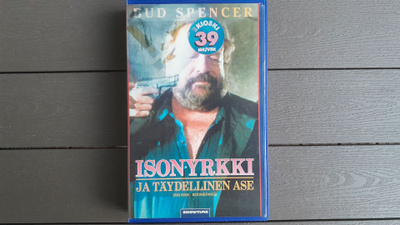 VHS: Isonyrkki Ja Täydellinen Ase (Bud Spencer 1988)