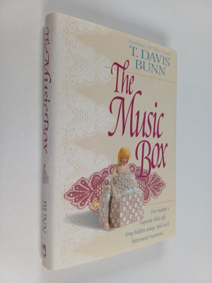 T. Davis Bunn : The Music Box