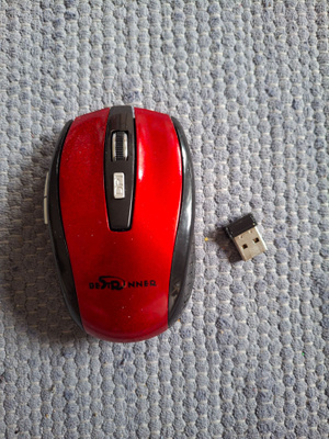 Unbranded ("Best Runner") wireless mouse