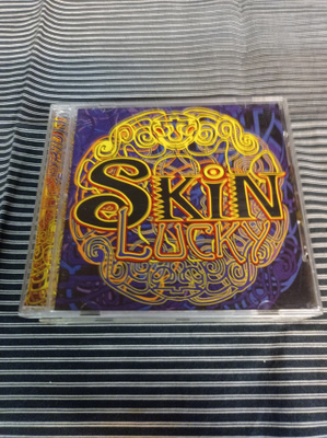 SKIN Lucky CD