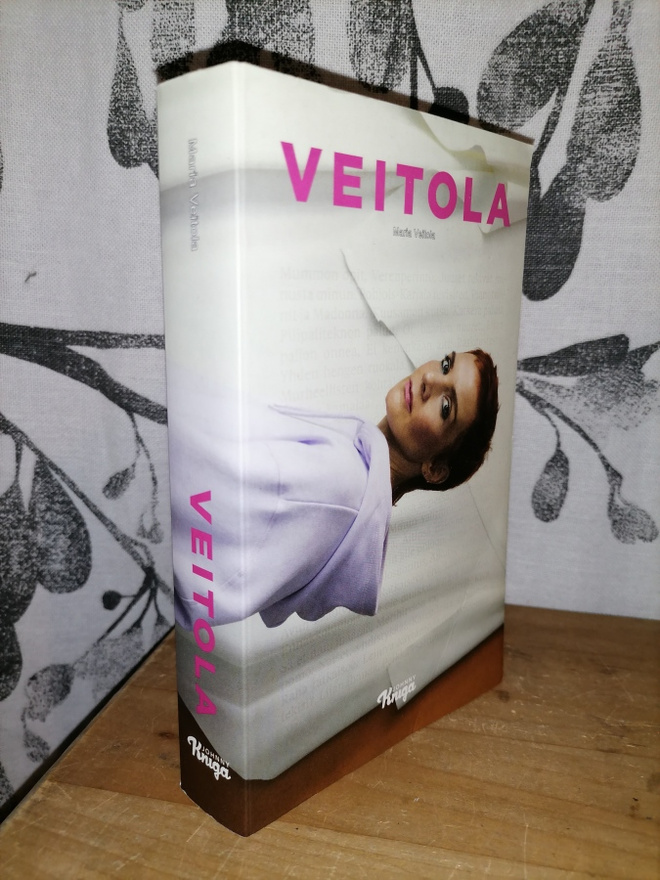 Veitola - Maria Veitola - Johnny Kniga