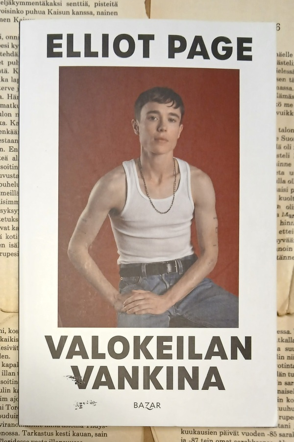 Elliot Page - Valokeilan vankina (nid.)