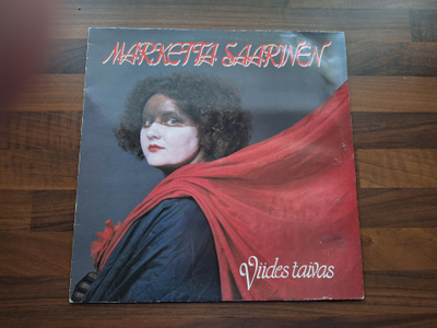 MARKETTA SAARINEN - VIIDES TAIVAS . LP