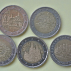 Euroalueen 2 euron juhlarahoja - pikkukuva 1
