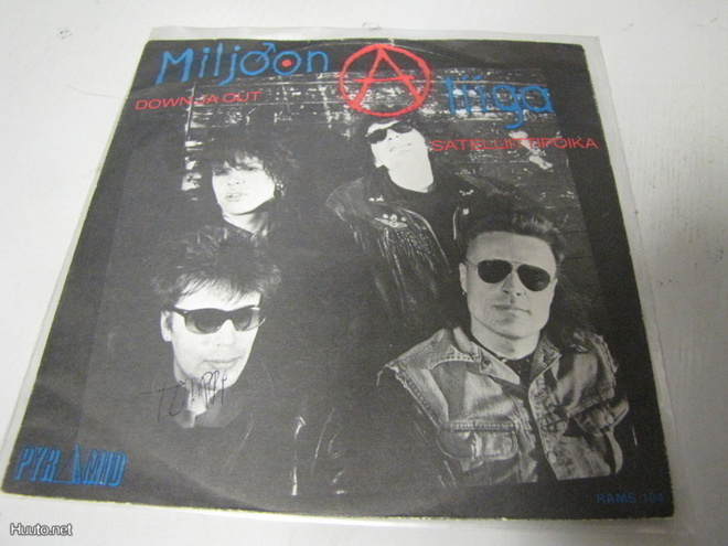 MILJOONALIIGA - DOWN JA OUT 7'' SINGLE KAHDELLA NIMMARILLA !