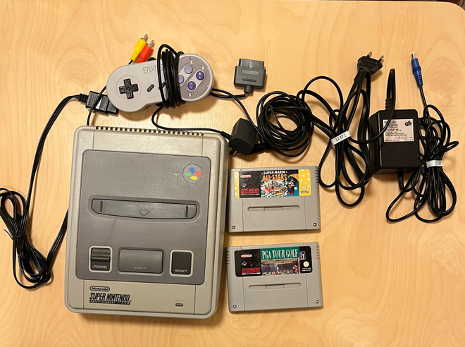 Super Nintendo -paketti (sis. Super Mario All stars