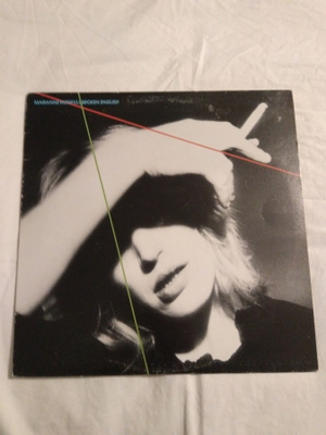 MARIANNE FAITHFULL - BROKEN ENGLISH    -   LP