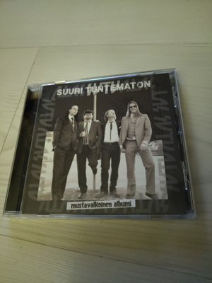 Suuri Tuntematon, Mustavalkoinen albumi, cd