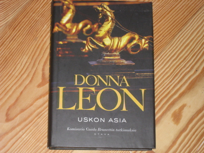 Leon, Donna: Uskon asia 1.p skp v. 2012
