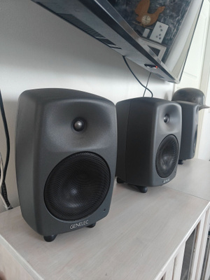 Genelec 8040 x3