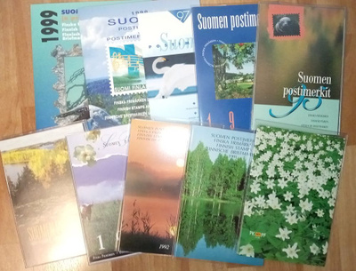 Suomi vuosilajitelmia 1990-1999 (10 eril), sis 46 ikimerkkiä