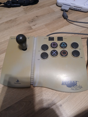 Ps 1 ja 2 arcade stick