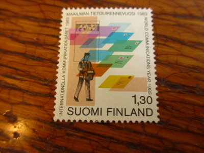 suomi pm 1,30 1983 tietoliikennevuosi ei leimaa