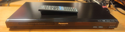 Panasonic dvd-s33 DVD-soitin