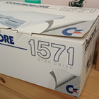 Commodore 1571 levyasema, pakkaus ja oheistarvikkeet - pikkukuva 4