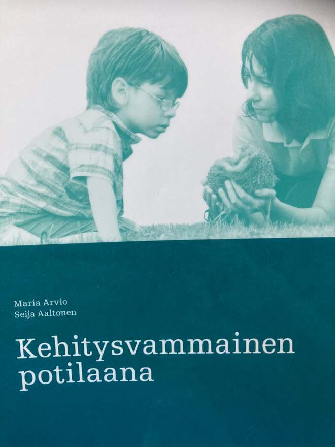 ARVIO - AALTONEN: KEHITYSVAMMAINEN POTILAANA