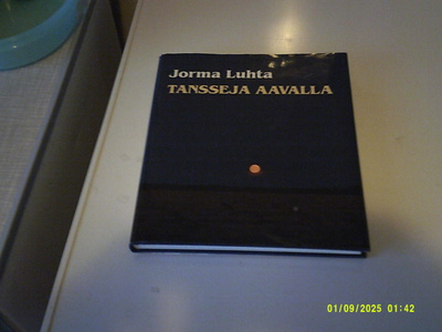 Jorma Luhta: Tansseja aavalla