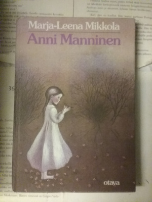 Marja-Leena Mikkola - Anni Manninen (sid.)