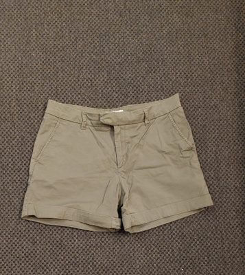 Naisten Chinoshortsit koko 38 H&M