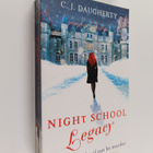 C. J. Daugherty : Legacy - pikkukuva 1
