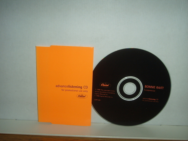 Bonnie Raitt * Fundamental *PROMO