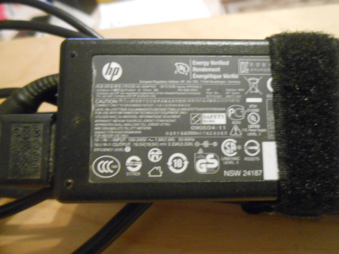 HP 19.5V, 3.33A, 65W,  laturi.