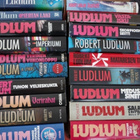 Robert Ludlum, lähes koko tuotanto suomeksi!!! 23 kirjaa! - pikkukuva 1