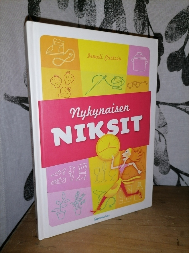 Nykynaisen niksit - Irmeli Castrén - 4.p.Uusi