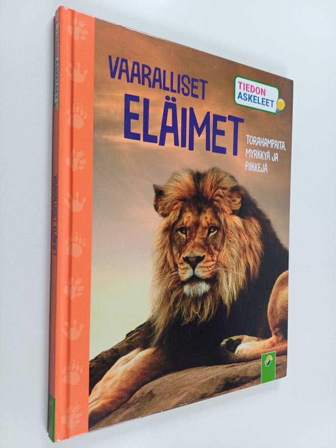 Hans W. Kothe : Vaaralliset eläimet : torahampaita, myrkk...