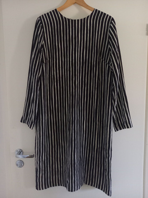 Marimekko Thelma silkki mekko koko 42