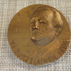 V. J. Sukselainen  mitali 1986 / Heikki Nieminen. - pikkukuva 1