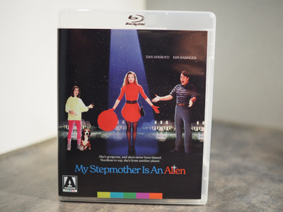 My Stepmother Is an Alien ( 4K Ultra HD ) 1988