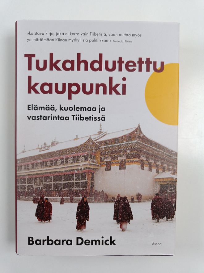 Barbara Demick : Tukahdutettu kaupunki : elämää, kuolemaa...