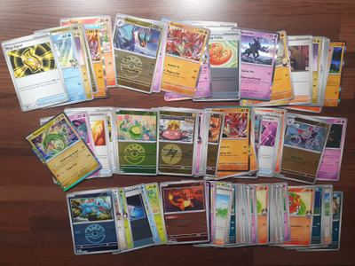 Pokemon kortteja 450 kpl