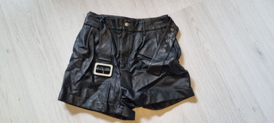 AMISU Shortsit,koko 36