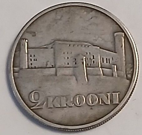 Eestin hopea 2 krooni vuodelta 1930.