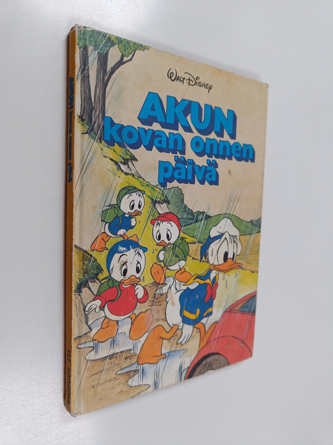 Walt Disney : Akun kovan onnen päivä