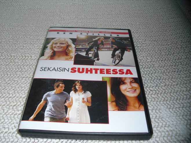 SEKAISIN SUHTEESSA (Ben Stiller)***