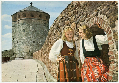 Savonlinna Olavinlinna 2 neitoa, kulkenut 1979